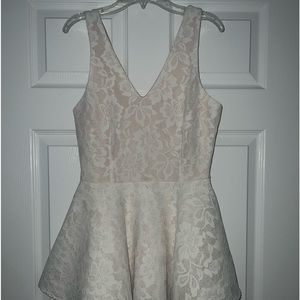 A’gaci White Lace Mini Dress